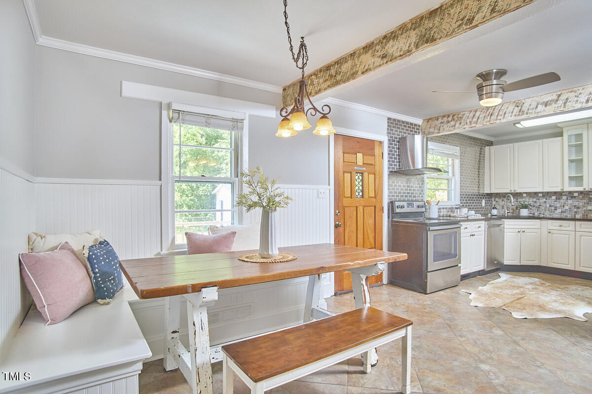 2616 Kirk Road Durham, NC 27705 - Photo 9 of 36 038