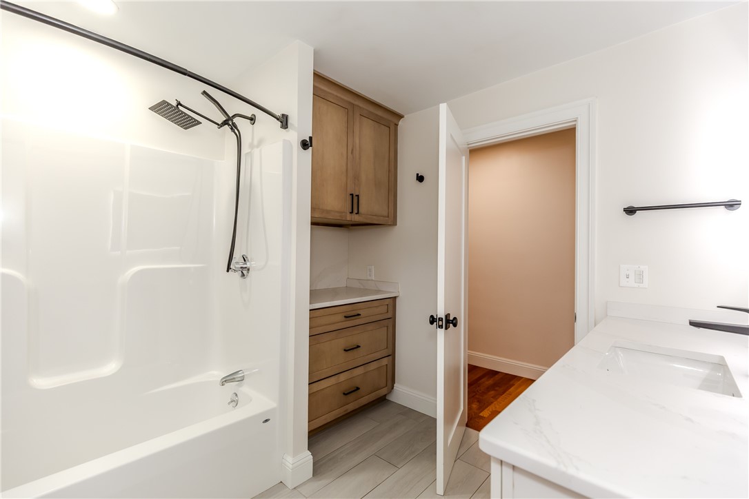 8 Barnes Street Smithfield, RI 02828 - Photo 24 of 48