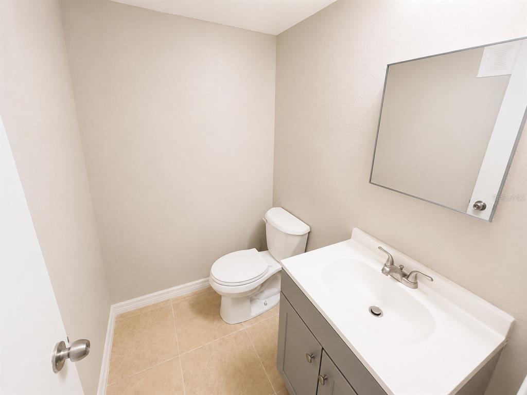 2779 L B McLeod Road, Unit B Orlando, FL 32805 - Photo 8 of 13