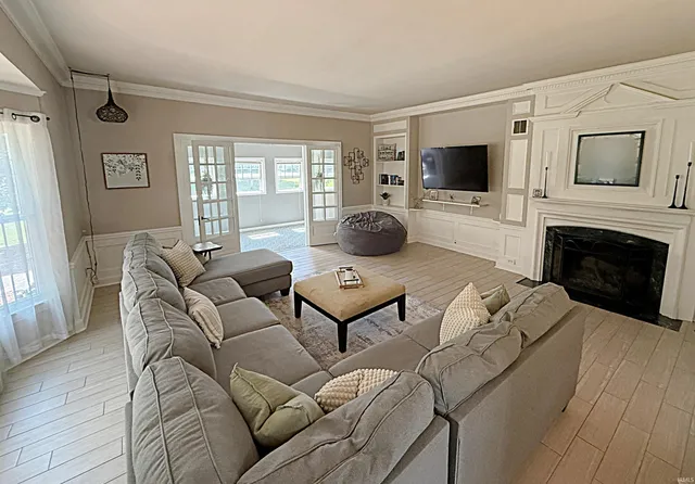 $372,636 | 4 Apraw Road, Washington, IN 47501