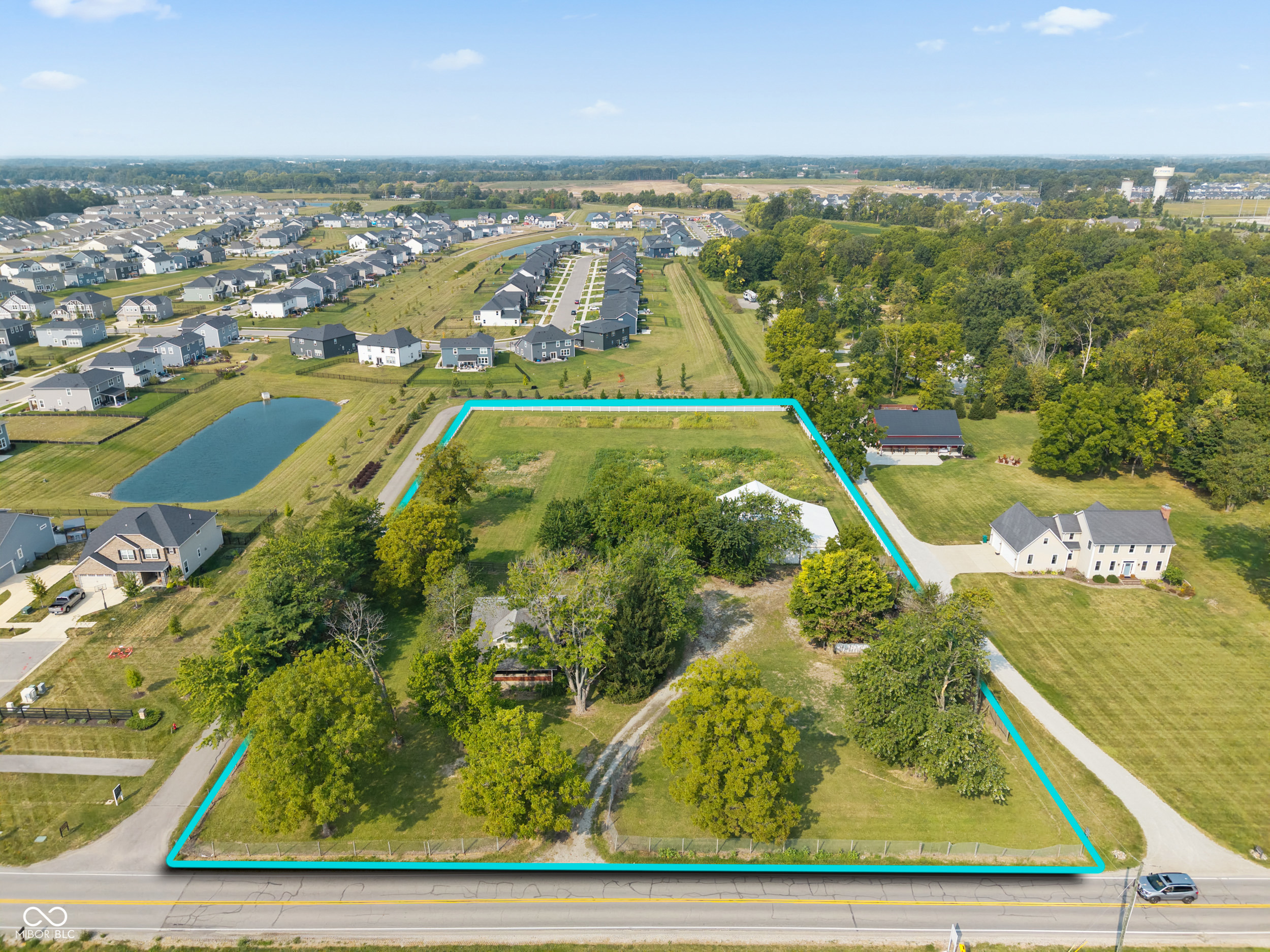 19006 Spring Mill Road Sheridan, IN 46069 - Photo 1 of 16 Gallery Image 1