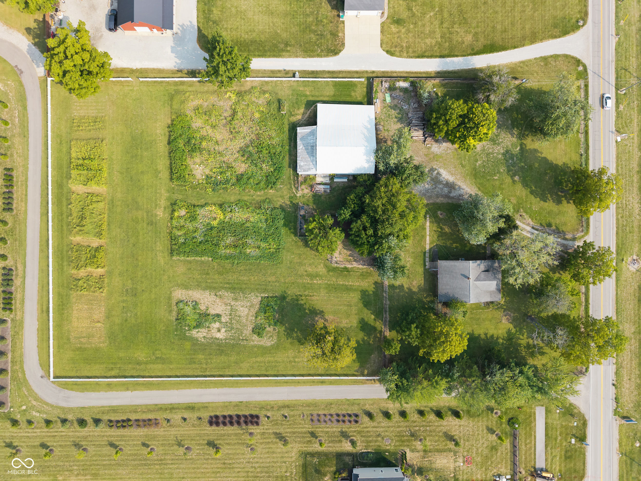 19006 Spring Mill Road Sheridan, IN 46069 - Photo 11 of 16 Gallery Image 11
