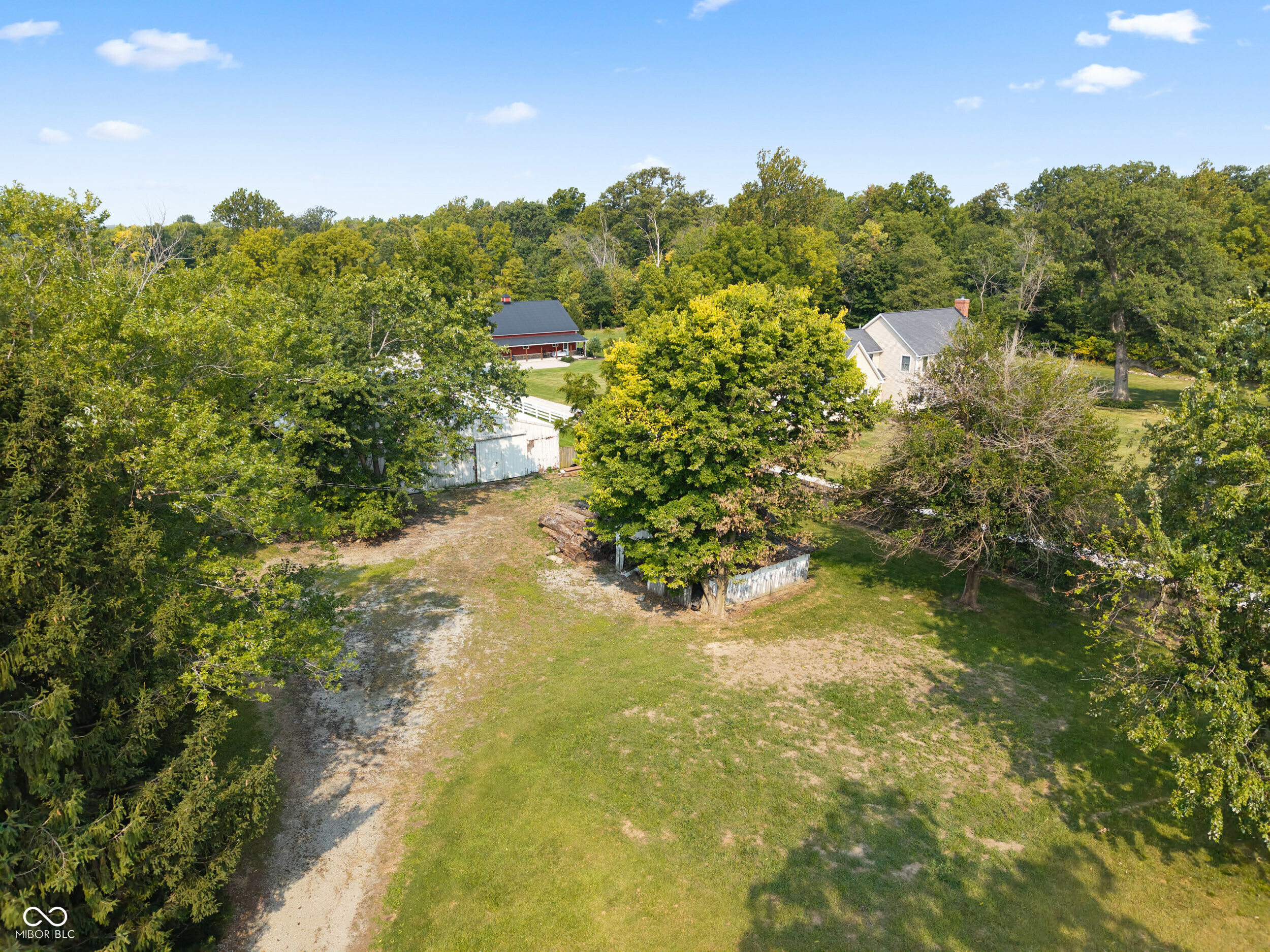 19006 Spring Mill Road Sheridan, IN 46069 - Photo 13 of 16 Gallery Image 13