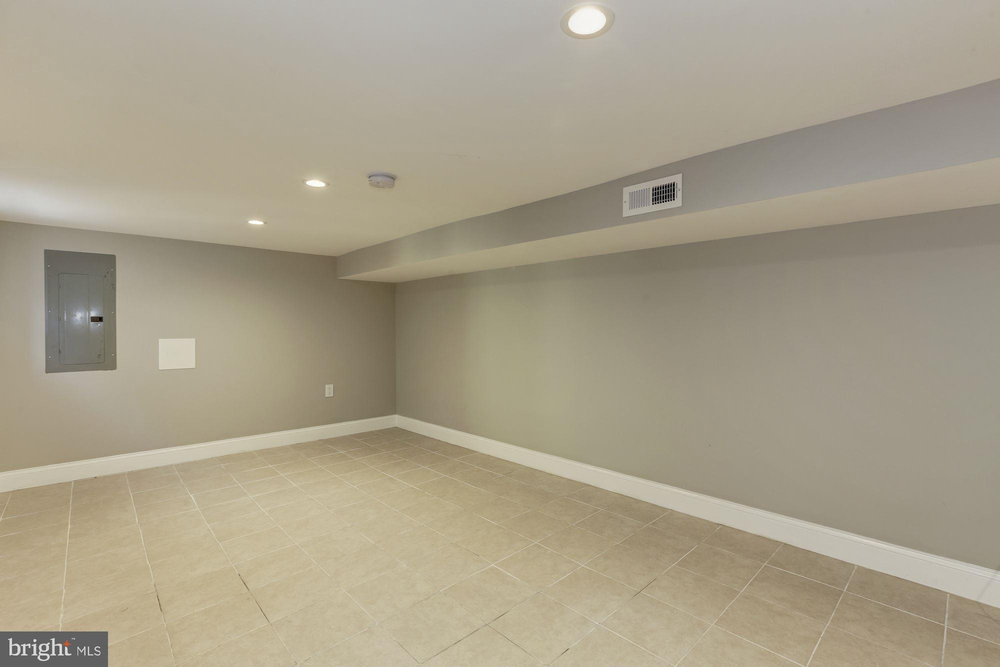 2913 Stanton Road Southeast Washington, DC 20020 - Photo 20 of 22 Gallery Image 20