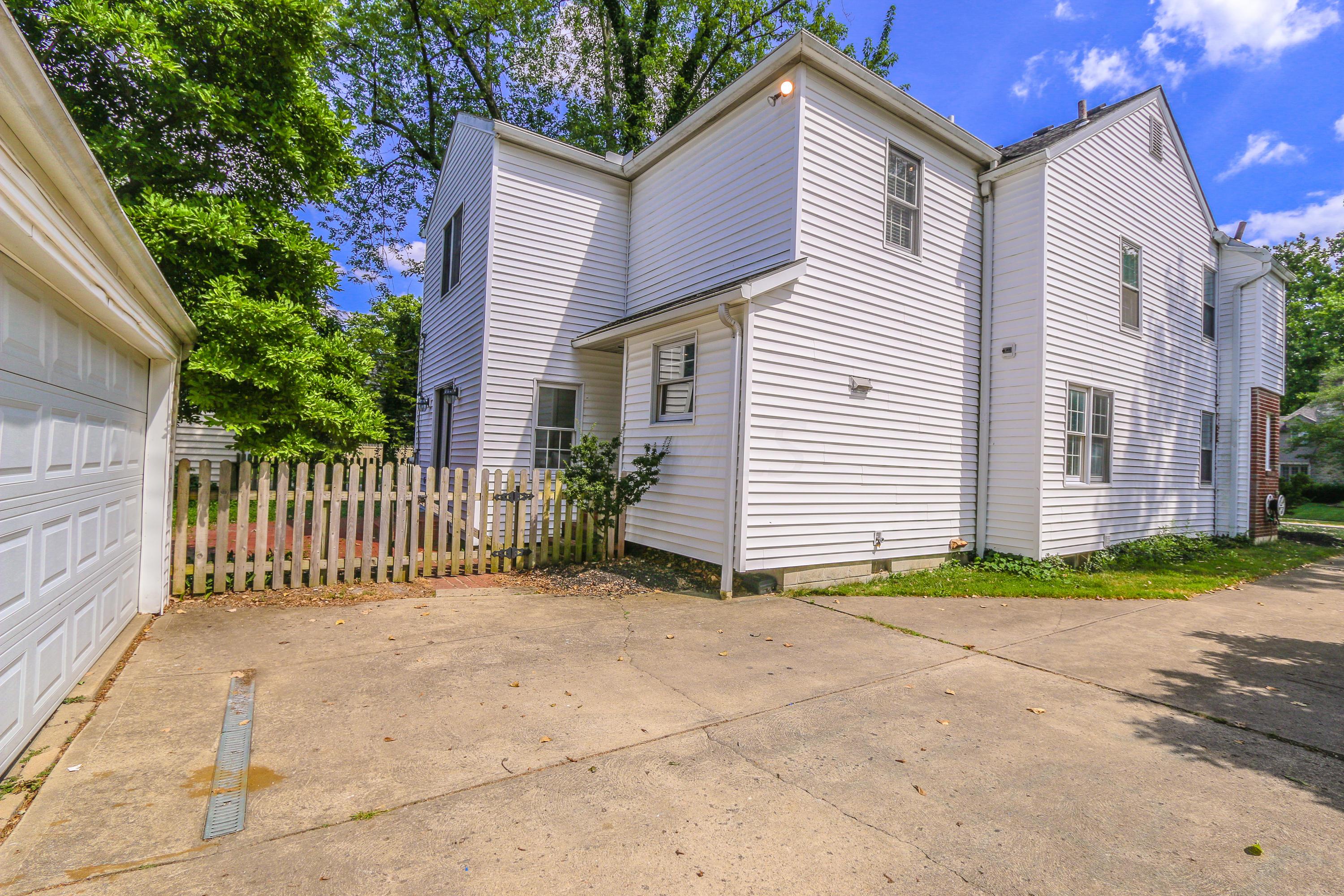 1580 Berkshire Road Upper Arlington, OH 43221 - Photo 53 of 60