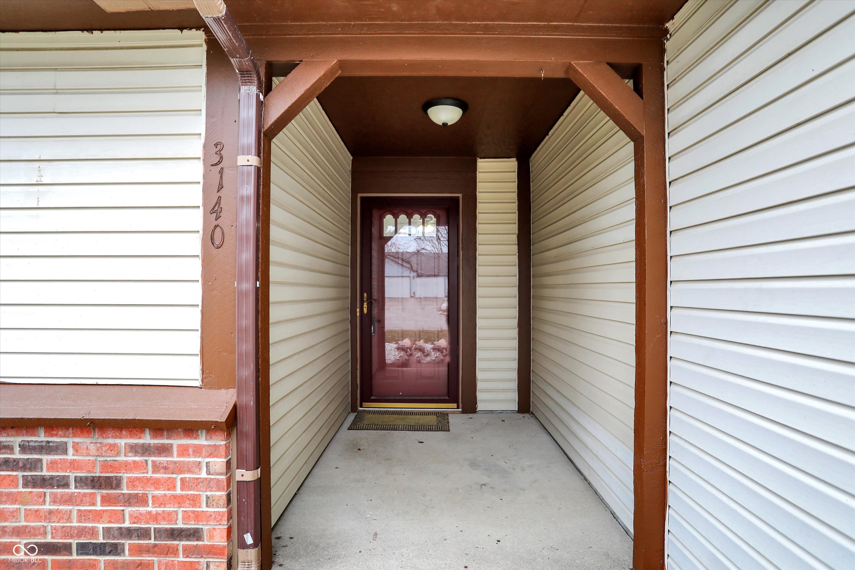 3140 Shellbark Drive Indianapolis, IN 46235 - Photo 2 of 16