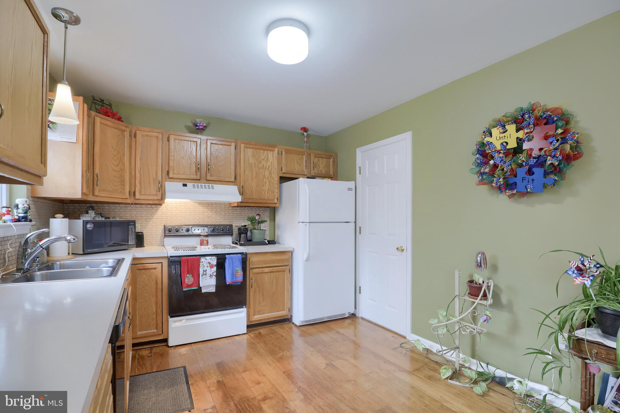 210 Groffdale Road Quarryville, PA 17566 - Photo 10 of 21 Gallery Image 10