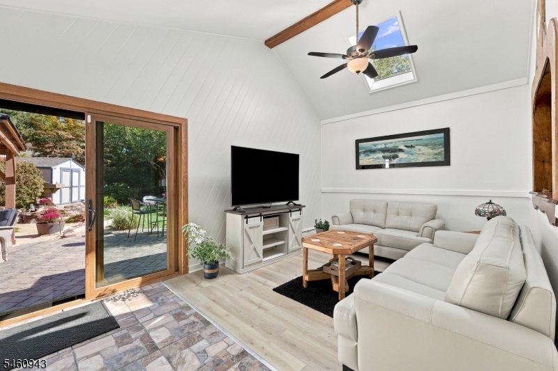 537 Wills Road Landing, NJ 07850 - Photo 12 of 39 Gallery Image 12