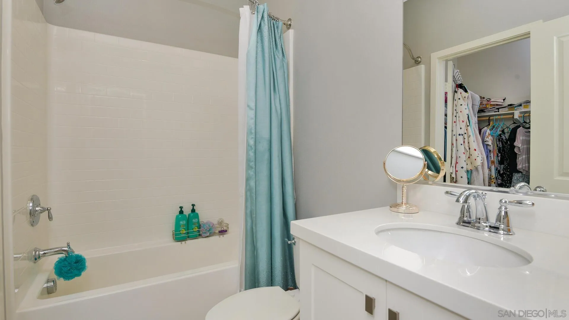 4106 Via Del Rey Oceanside, CA 92057 - Photo 14 of 24 Gallery Image 14