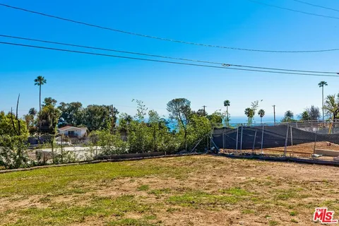 $1,595,000 | 16814 Bollinger Drive, Pacific Palisades, CA 90272