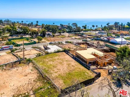 $1,595,000 | 16814 Bollinger Drive, Pacific Palisades, CA 90272