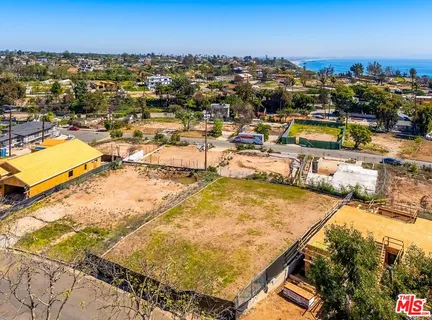 $1,595,000 | 16814 Bollinger Drive, Pacific Palisades, CA 90272