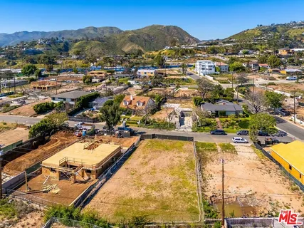 $1,595,000 | 16814 Bollinger Drive, Pacific Palisades, CA 90272