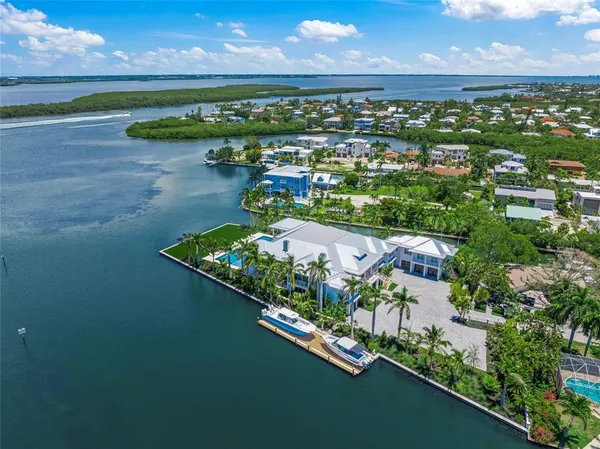 $22,500,000 | 612 Juan Anasco Drive, Longboat Key, FL 34228