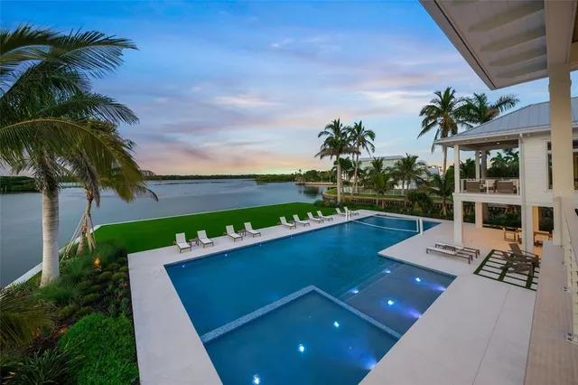 $23,500,000 | 612 Juan Anasco Drive, Longboat Key, FL 34228