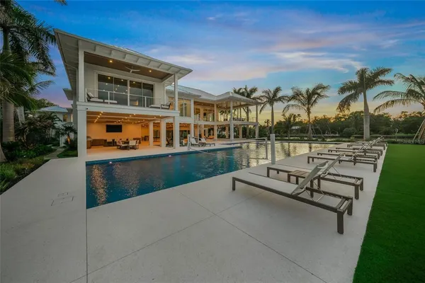 $22,500,000 | 612 Juan Anasco Drive, Longboat Key, FL 34228