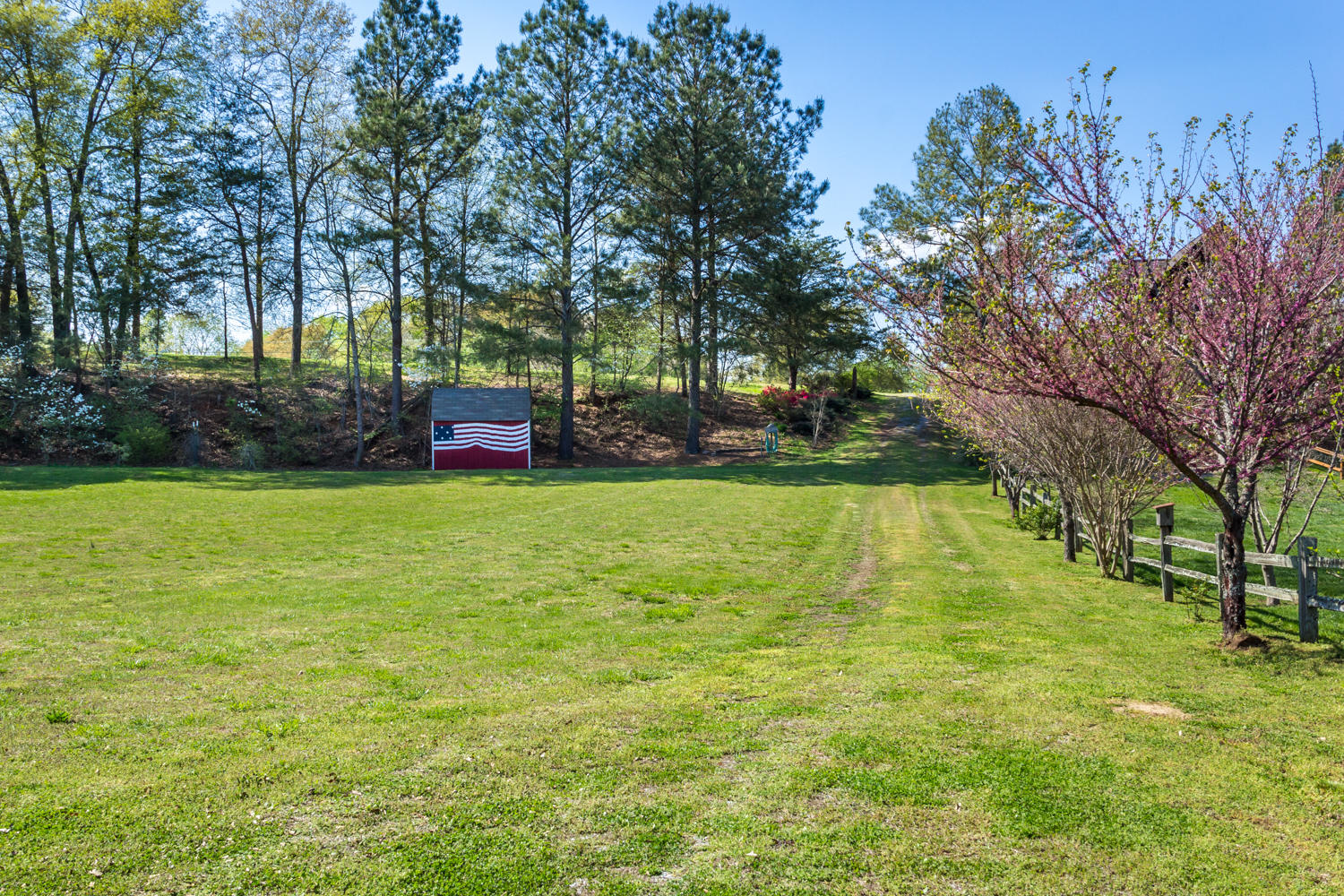 134 Circle R Drive Benton, TN 37307 - Photo 1 of 34 134_Circle_R_Dr_01