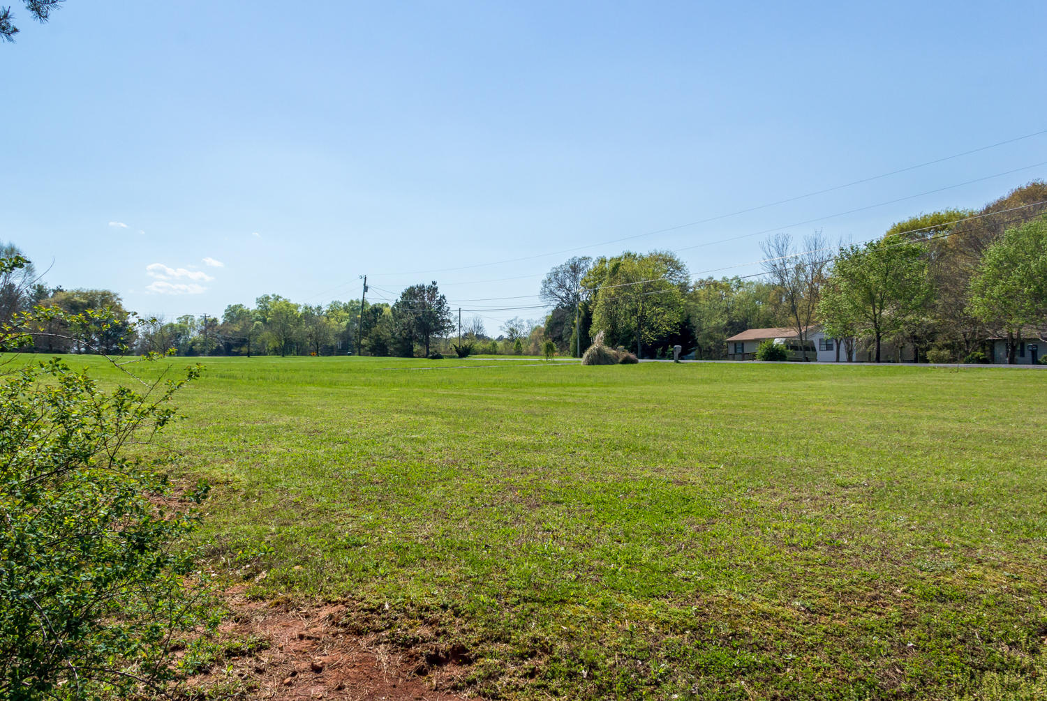 134 Circle R Drive Benton, TN 37307 - Photo 9 of 34 134_Circle_R_Dr_09