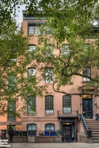 $560,000 | 130 Henry Street, Unit 4R | Brooklyn Heights