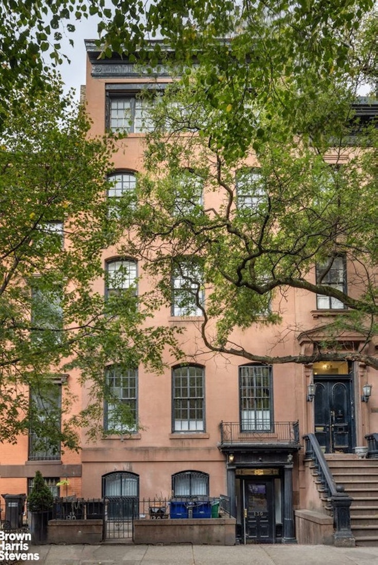 130 Henry Street, Unit 4R Brooklyn, NY 11201 - Photo 5 of 7 a front view of a building with streets and trees