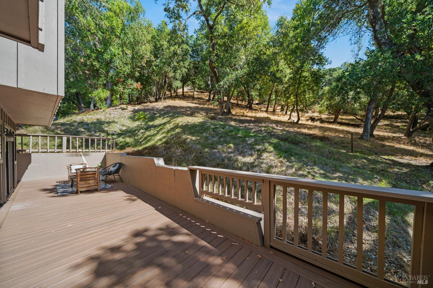 4 Hawk Ridge Court Novato, CA 94949 - Photo 12 of 41 Gallery Image 12