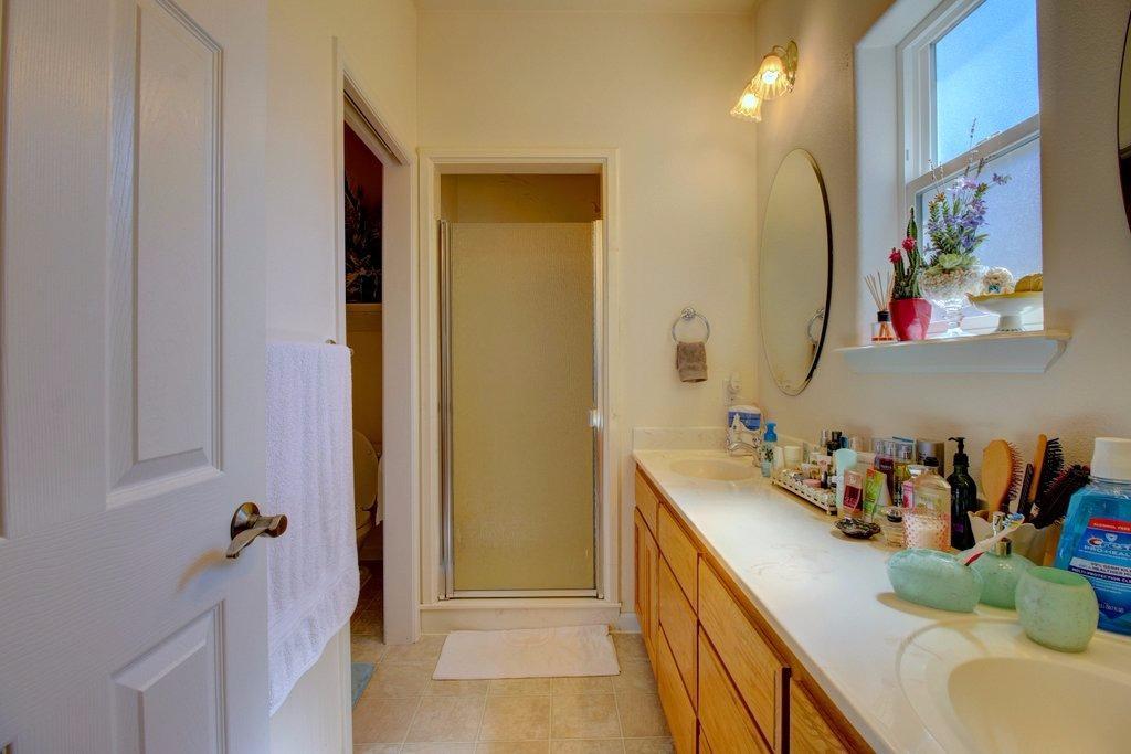 339 Ridgeway Avenue Central Point, OR 97502 - Photo 14 of 19 Additional Photo