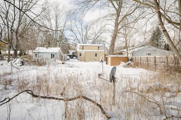 $69,900 | 5017 Christiansen Road, Lansing, MI 48910