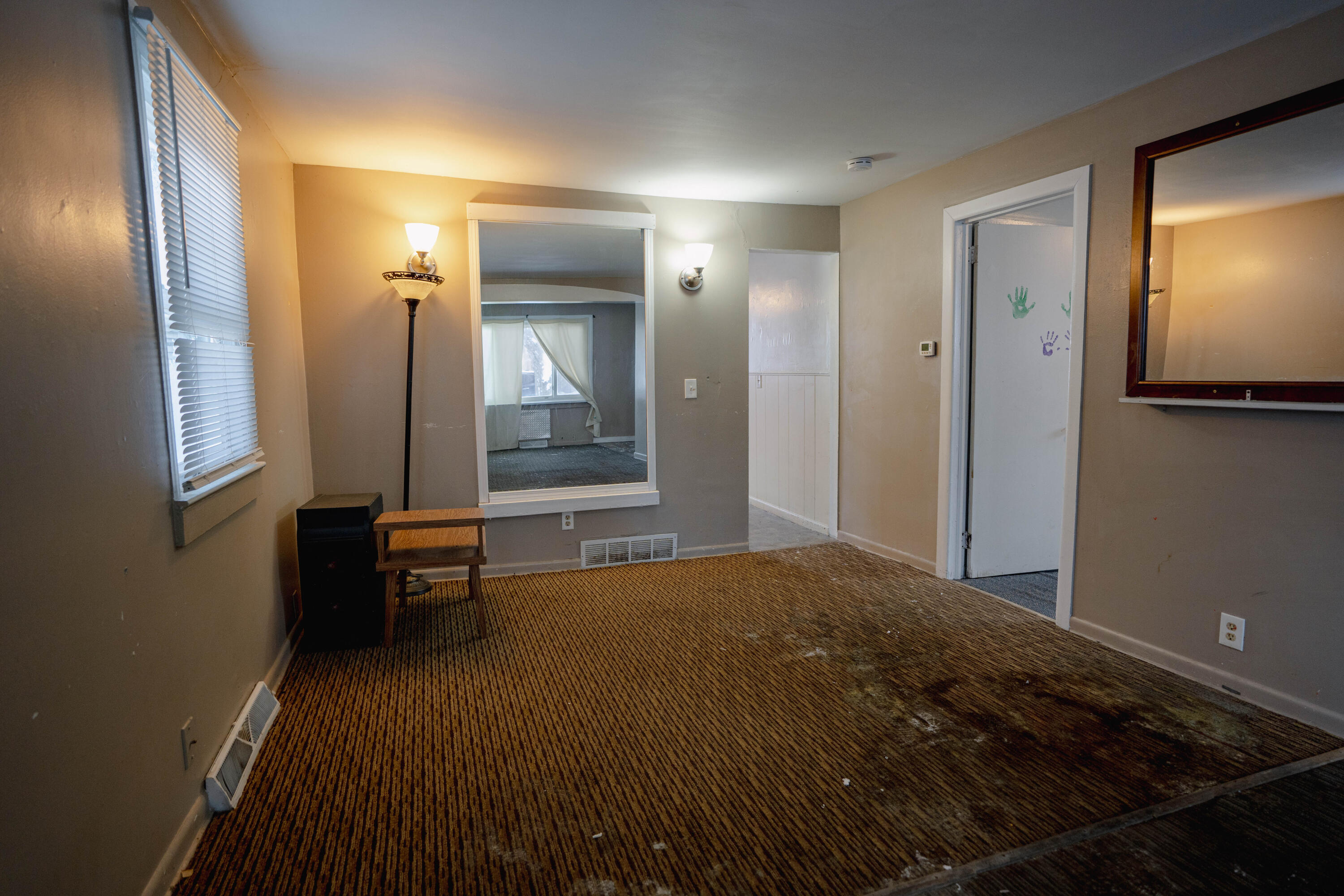 5017 Christiansen Road Lansing, MI 48910 - Photo 5 of 17 DSC02643