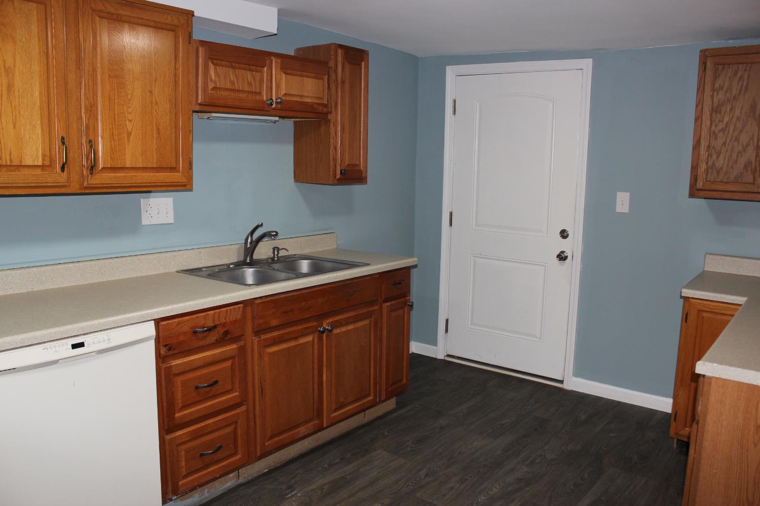 137 West Conwell Street Aurora, IN 47001 - Photo 7 of 22