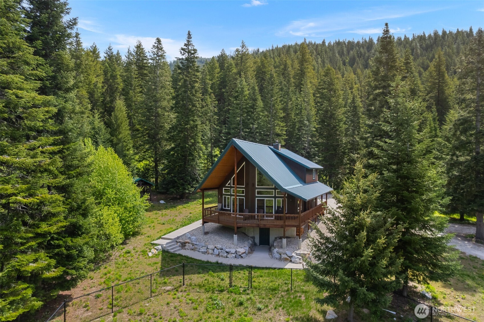 175 Deep Powder Lane Leavenworth, WA 98826 - Photo 4 of 36