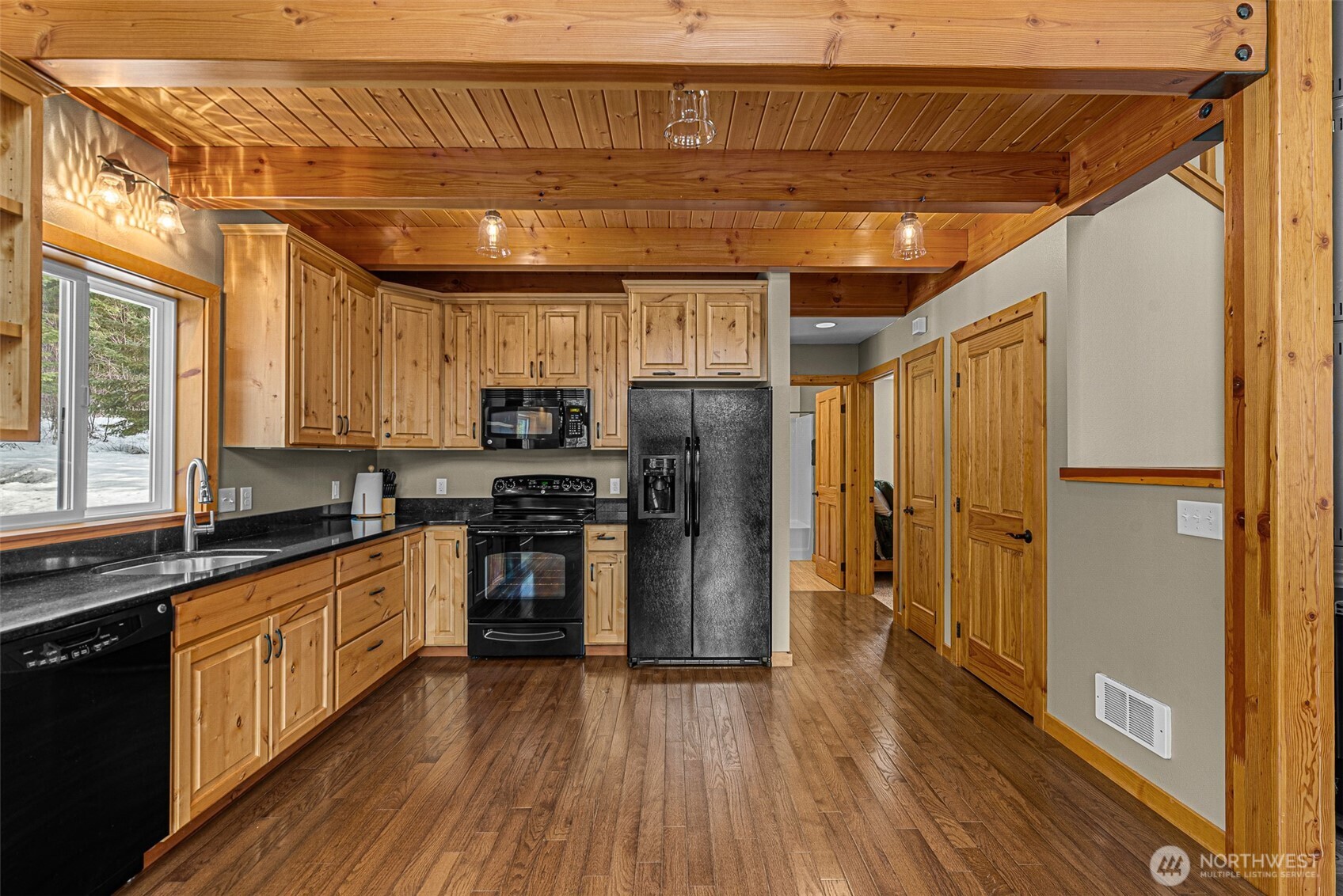 175 Deep Powder Lane Leavenworth, WA 98826 - Photo 8 of 36