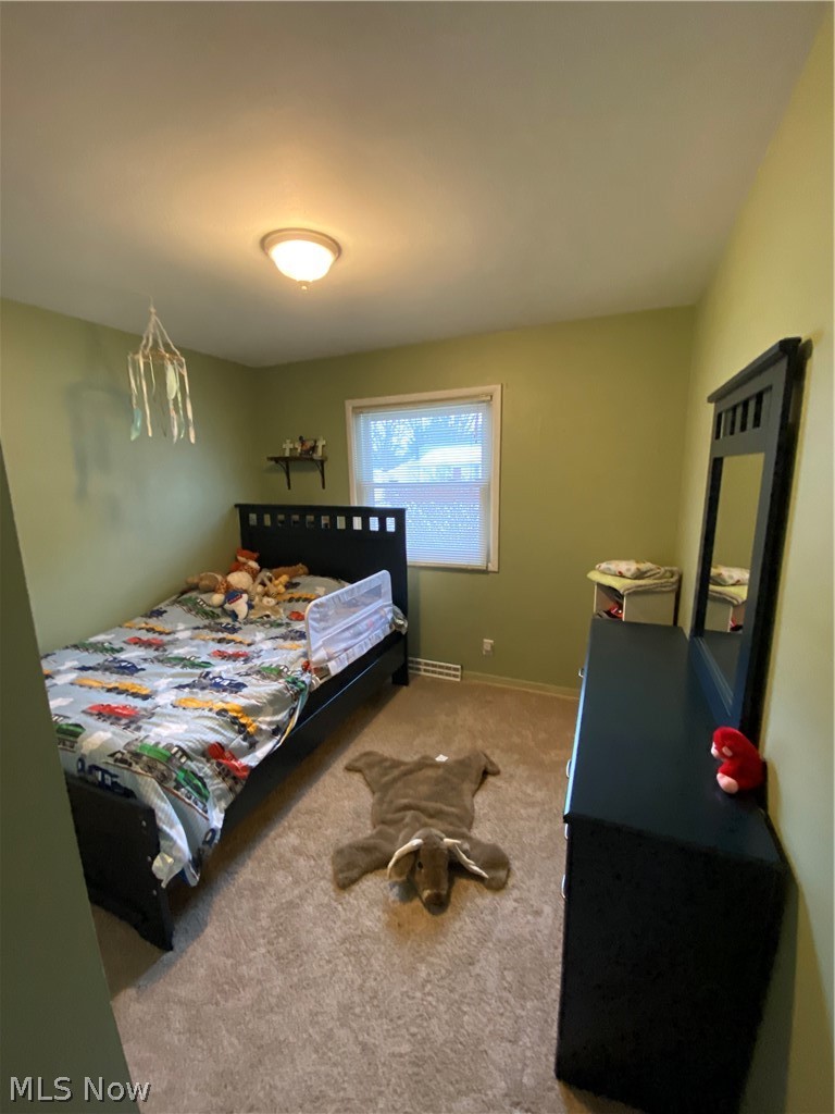 4091 Kenneth Road Stow, OH 44224 - Photo 8 of 35