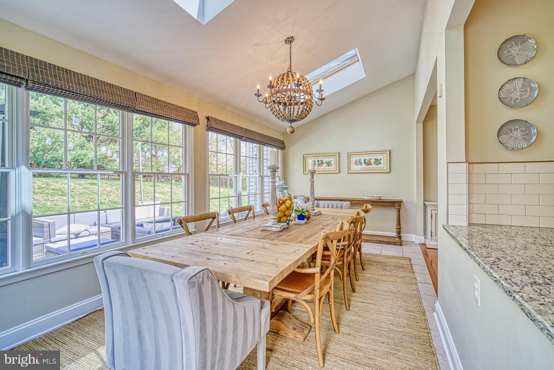 10896 Hunter Gate Way Reston, VA 20194 - Photo 18 of 70 SUNROOM ADDITION USED FOR DINING