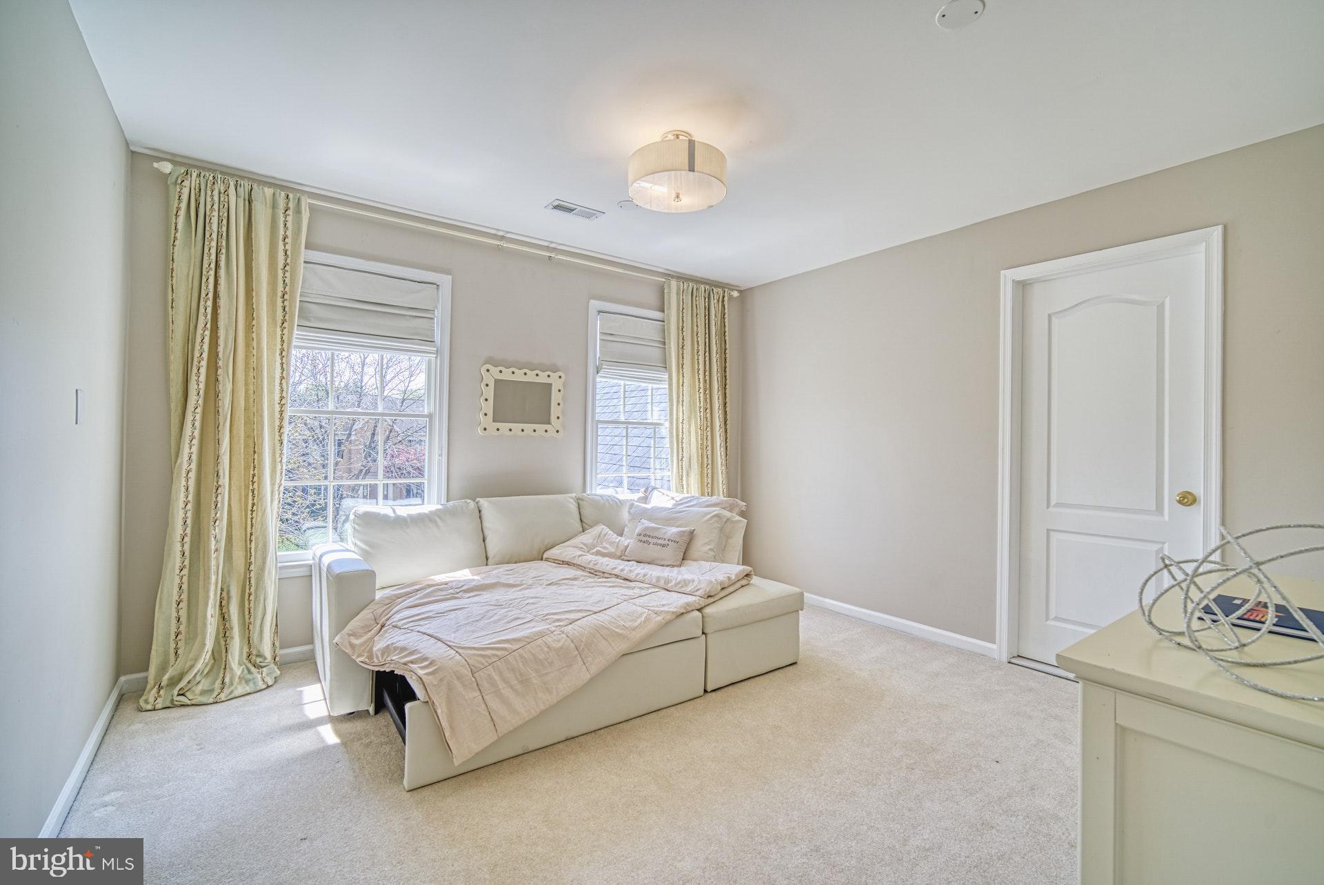 10896 Hunter Gate Way Reston, VA 20194 - Photo 32 of 70 BEDROOM #4