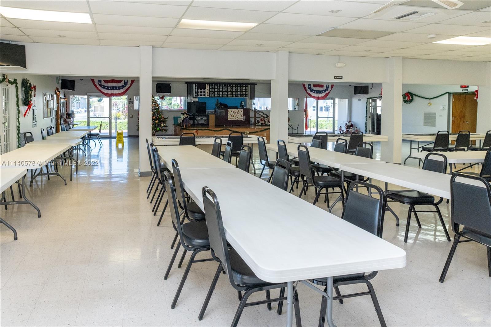 5300 Washington Street, Unit A234 Hollywood, FL 33021 - Photo 34 of 42 a view of a dining room with furniture