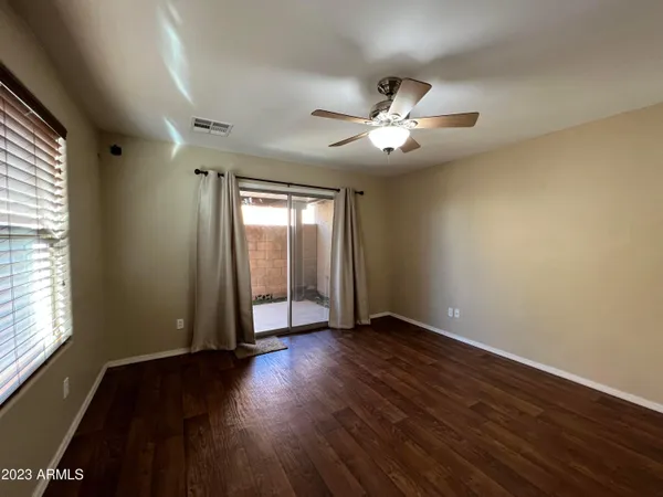 $1,995 | 2709 East Bart Street, Gilbert, AZ 85295