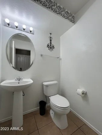 $2,095 | 2709 East Bart Street, Gilbert, AZ 85295