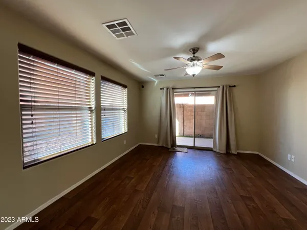 $2,095 | 2709 East Bart Street, Gilbert, AZ 85295