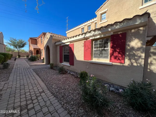 $2,095 | 2709 East Bart Street, Gilbert, AZ 85295