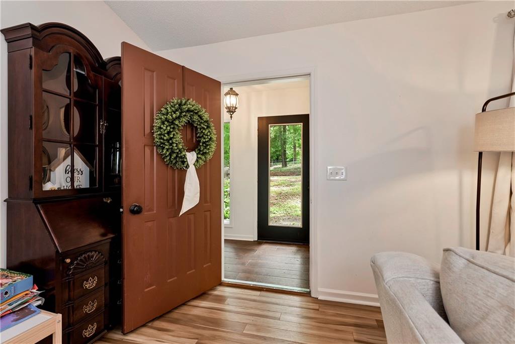 5045 Red Oak Lane Gainesville, GA 30506 - Photo 9 of 32