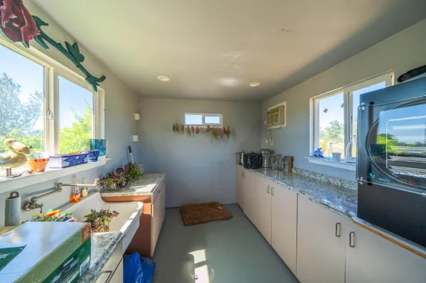 $765,000 | 25130 Aoudad Drive, Anderson, CA 96007