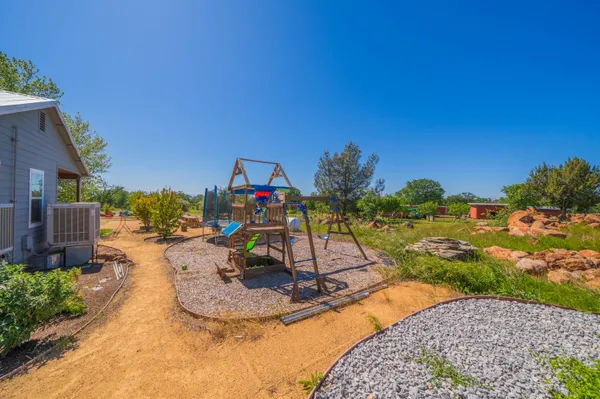 $765,000 | 25130 Aoudad Drive, Anderson, CA 96007