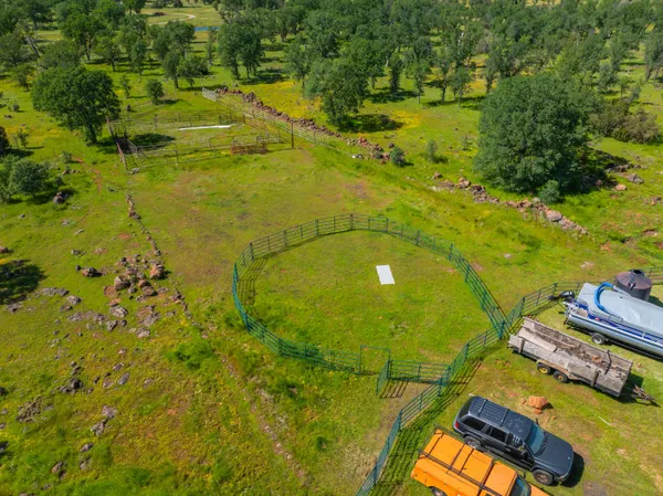 $765,000 | 25130 Aoudad Drive, Anderson, CA 96007