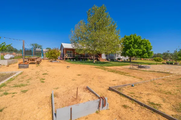 $765,000 | 25130 Aoudad Drive, Anderson, CA 96007