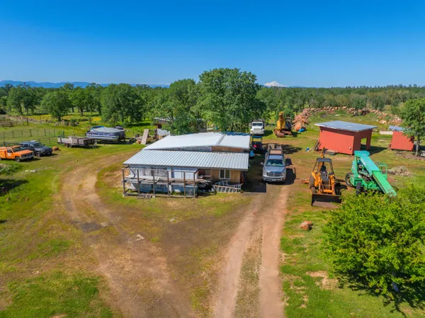 $765,000 | 25130 Aoudad Drive, Anderson, CA 96007