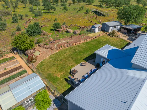 $765,000 | 25130 Aoudad Drive, Anderson, CA 96007