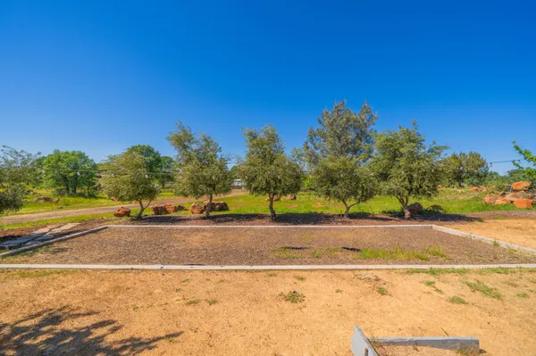 $765,000 | 25130 Aoudad Drive, Anderson, CA 96007