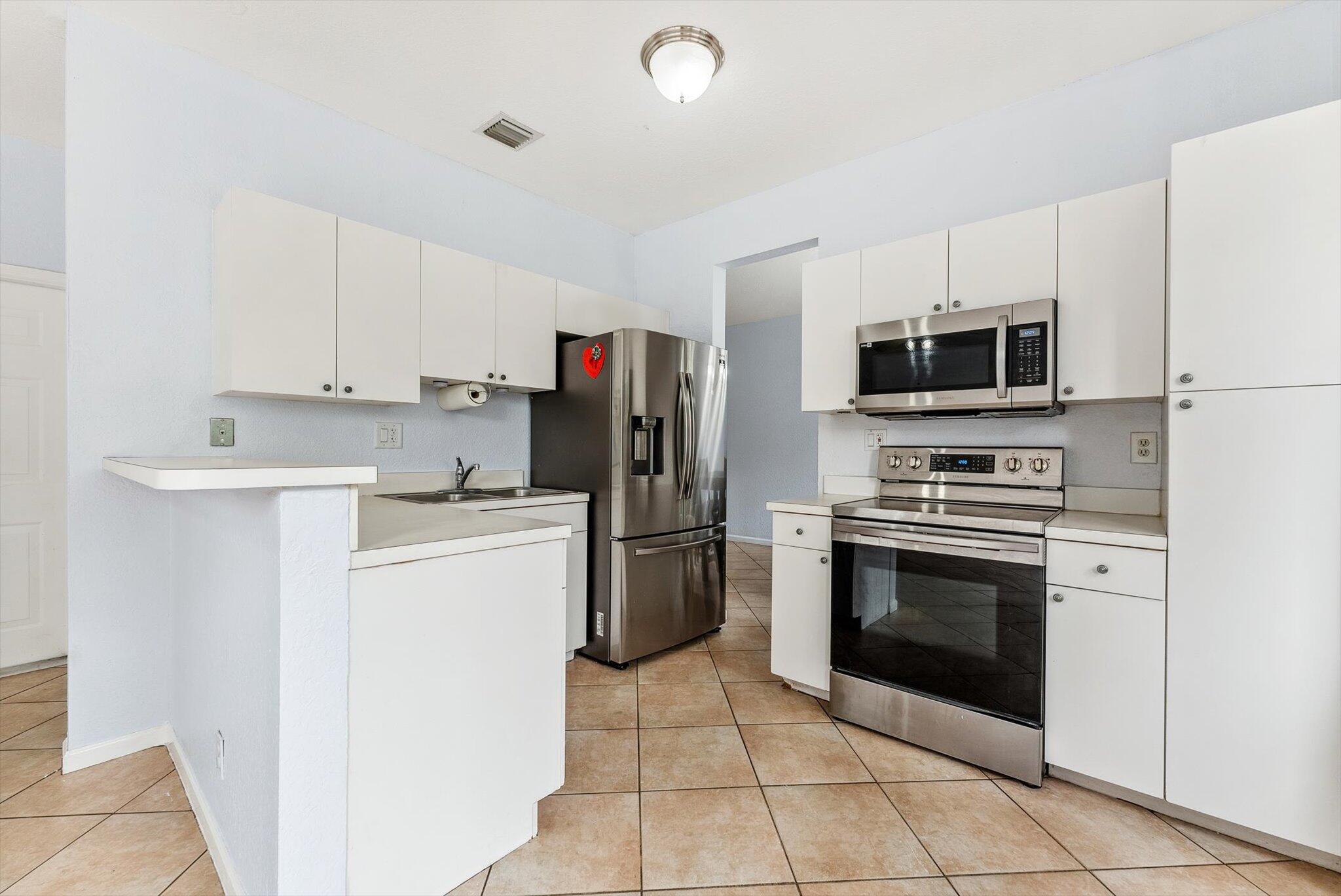 5820 Eagle Cay Terrace Pompano Beach, FL 33073 - Photo 11 of 47 12-12