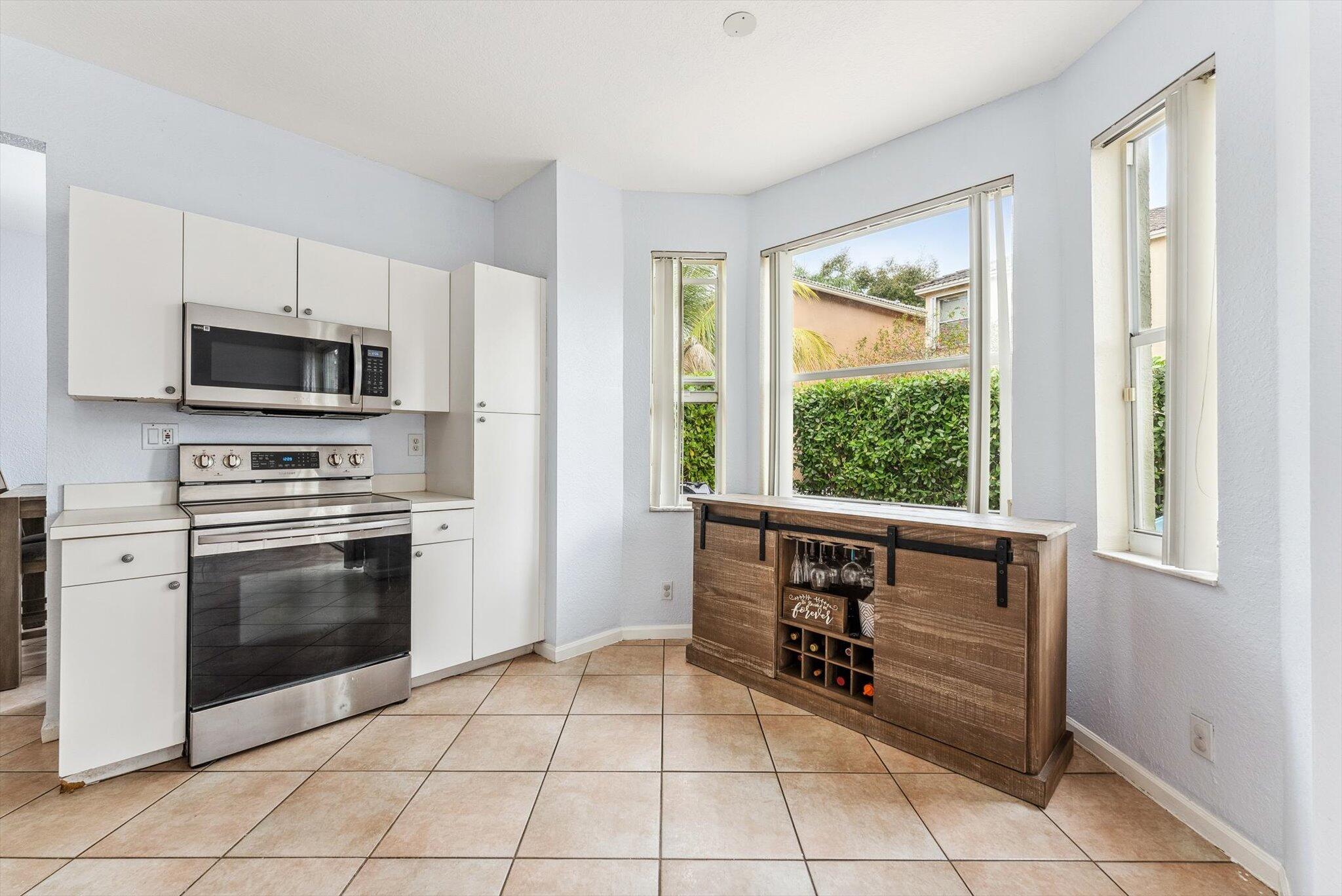 5820 Eagle Cay Terrace Pompano Beach, FL 33073 - Photo 12 of 47 13-13