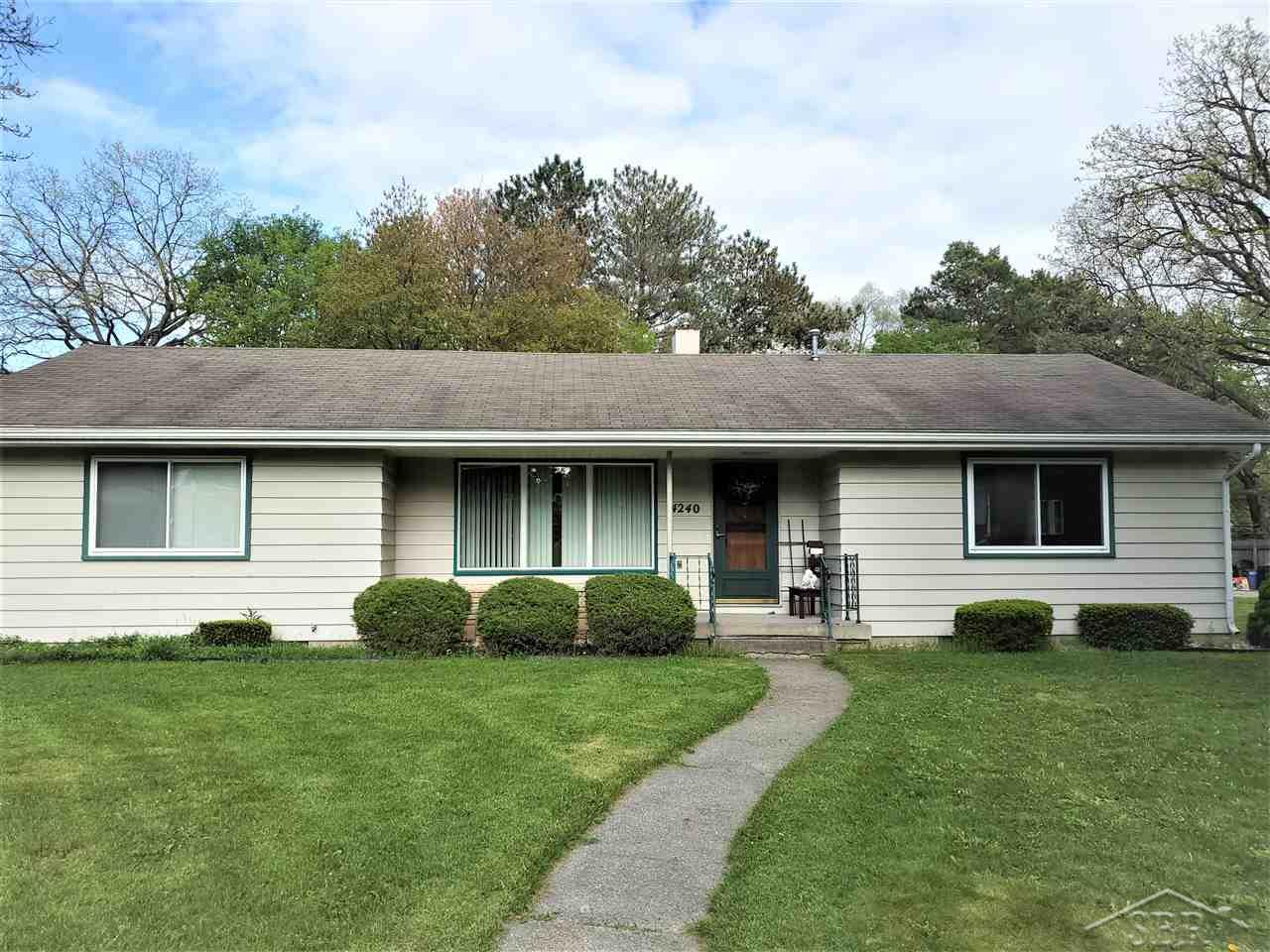 4240 Dirker Road Saginaw, MI 48638 - Photo 1 of 29 4240 Dirker